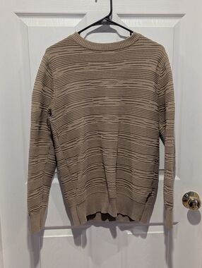 Old Money Quiet Luxury Tan Textured Crewneck Sweater Benjamin Black Medium‎